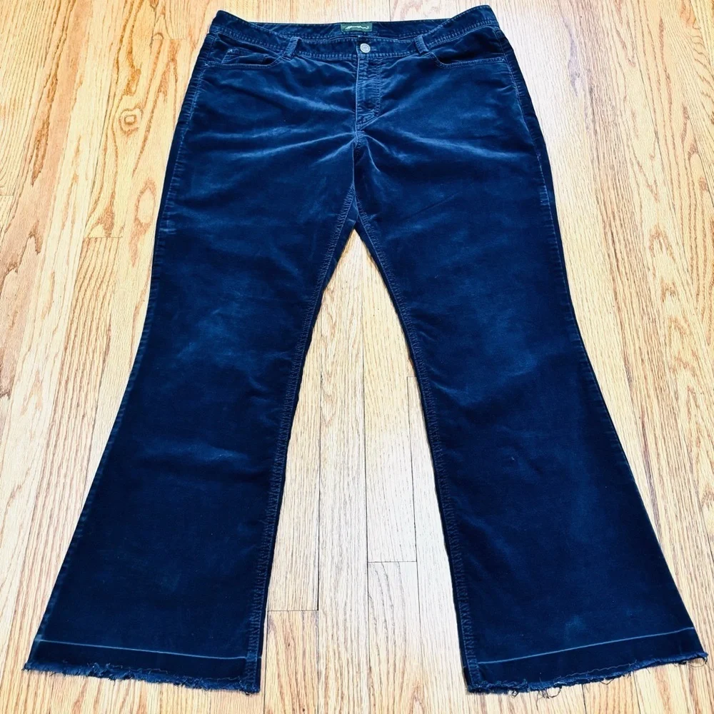 Vintage Eddie Bauer Cowgirl 16 High Rise Navy Raw Hem Flare Leg Corduroy Pants